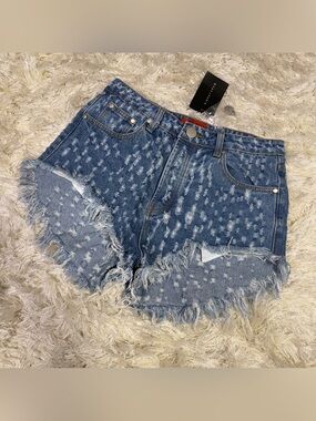 Signature8 Distressed Button Fly Denim Cutoff Shorts NWT High Rise Large 29”